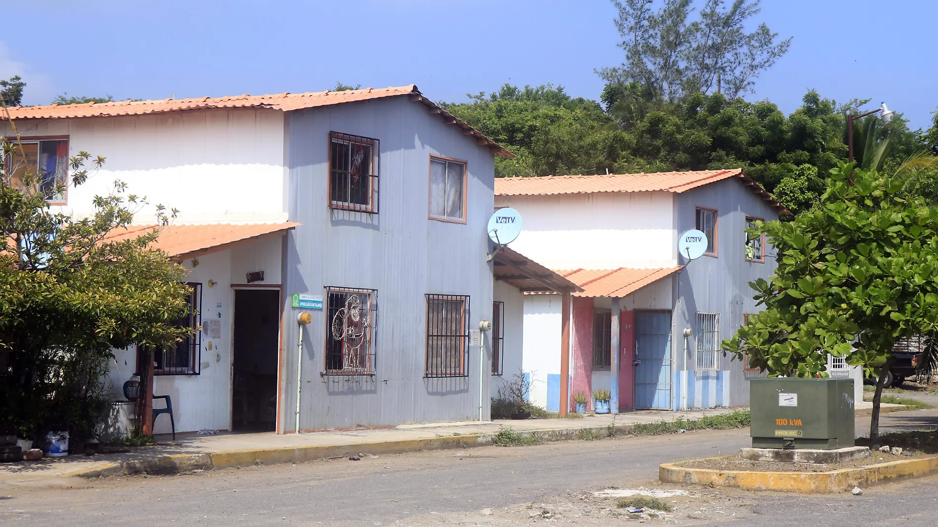 EM COLONIA HUITZILAPAN 02